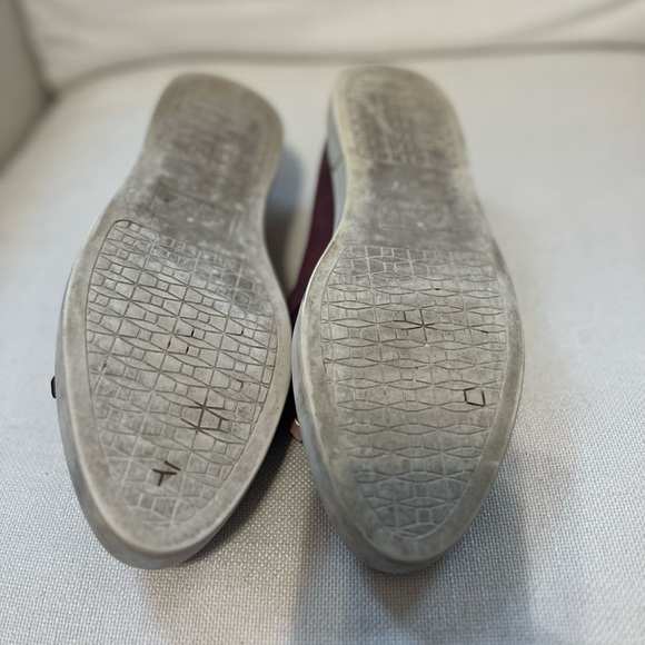 Kate Spade Courtney grommet slip on shoes - Picture 2 of 2